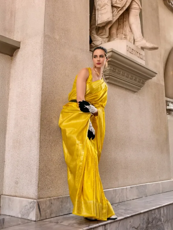 Classic Mangha Silk Saree with Smooth Satin Texture - Image 11