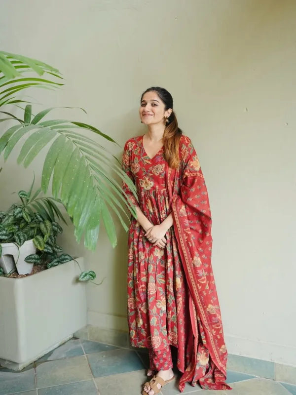 Floral Print Anarkali Set with Dupatta - Image 7