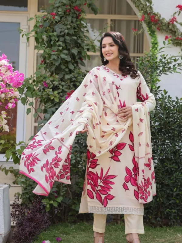 Floral Elegance Cream Kurta Set - Image 6