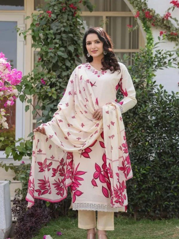 Floral Elegance Cream Kurta Set - Image 9