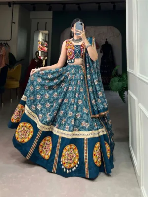 Traditional Gamthi & Foil Print Rayon Lehenga Choli with Dupatta & Purse